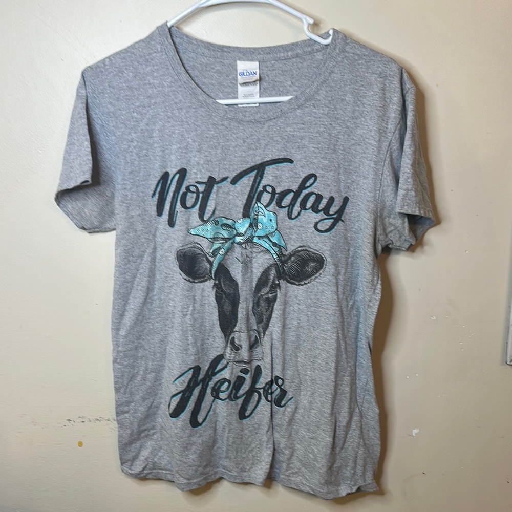 Gildan Gray Graphic Women's Top